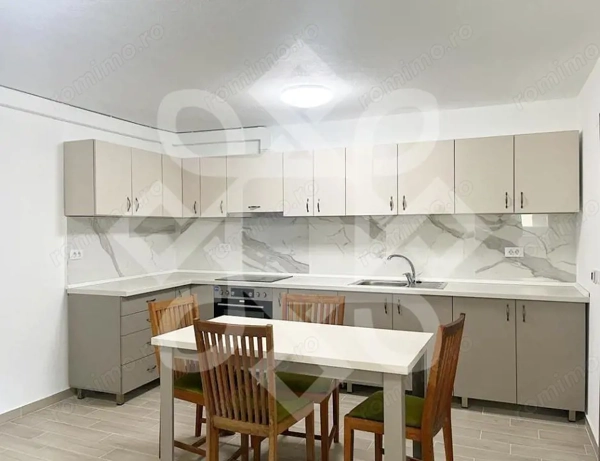 Apartament cu 3 camere de vanzare ultracentral in Oradea — fotografia 3