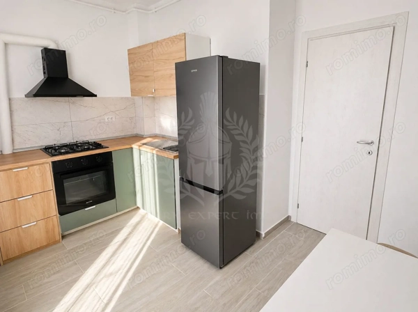 Inchiriere studio modern, parcare, zona Albert, MRS Village, Ploiesti — fotografia 3