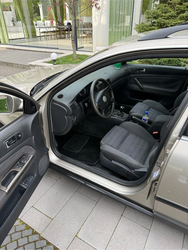 VOLKSWAGEN Passat 2005 — imagine 12