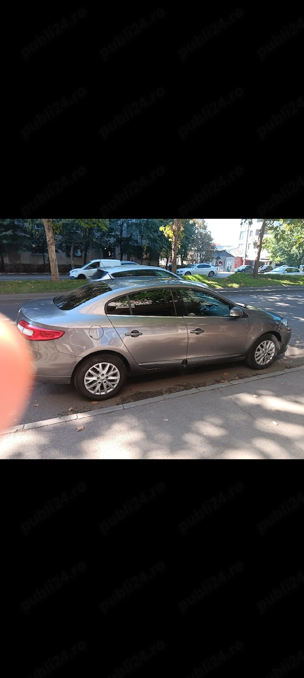 RENAULT Fluence 2015