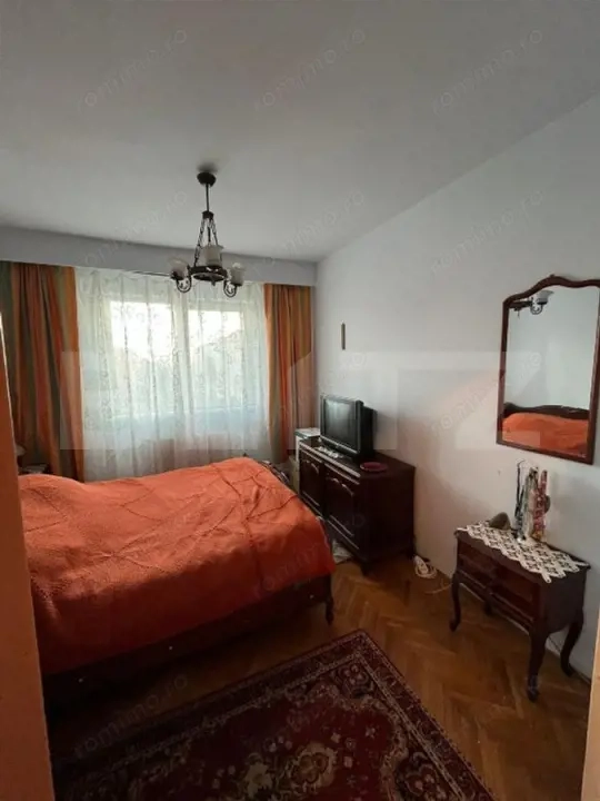 Apartament 4 camere | 73 mp utili | Etaj 3/4 | Bloc cărămidă | Deva — fotografia 1