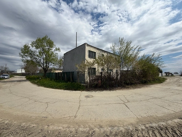 Cladire + Teren 614mp - langa Proinvest