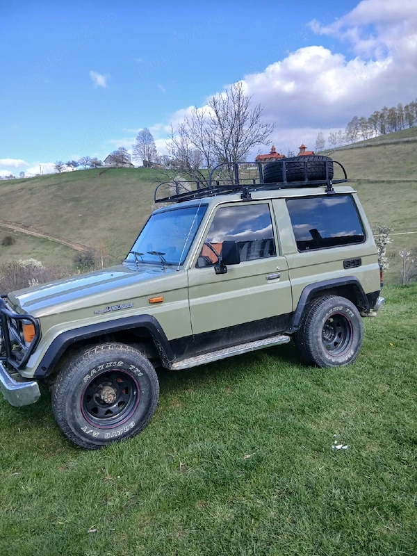 Toyota Land Cruiser J70