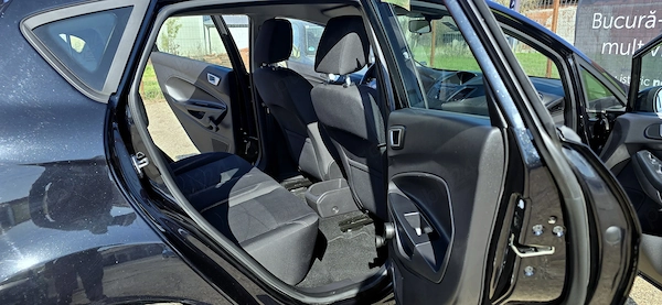 FORD Fiesta 2014 — imagine 9