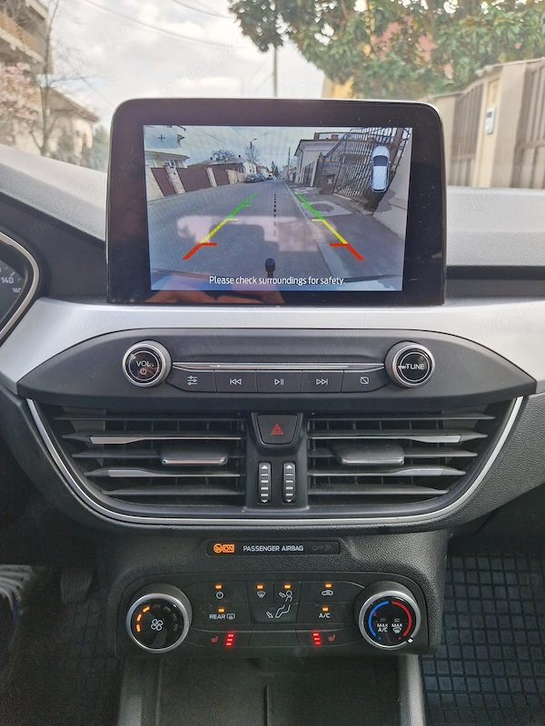 FORD Focus 2021 — imagine 8