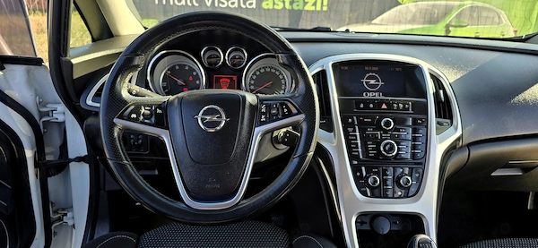 OPEL Astra 2012 — imagine 7