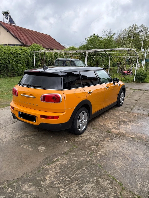 mini cooper club man