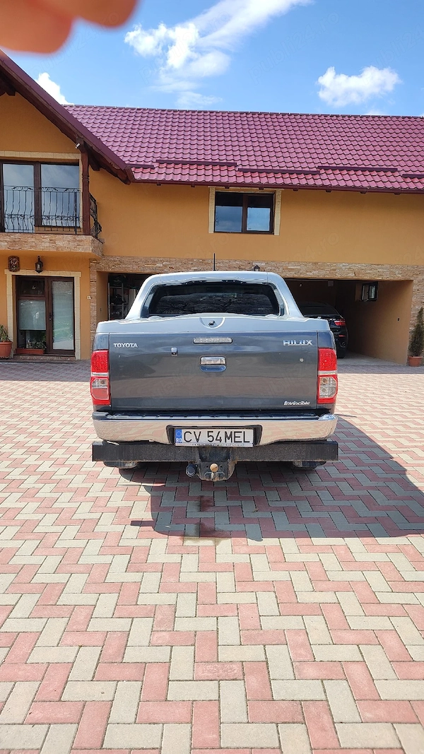 TOYOTA Hilux 2012 — imagine 3