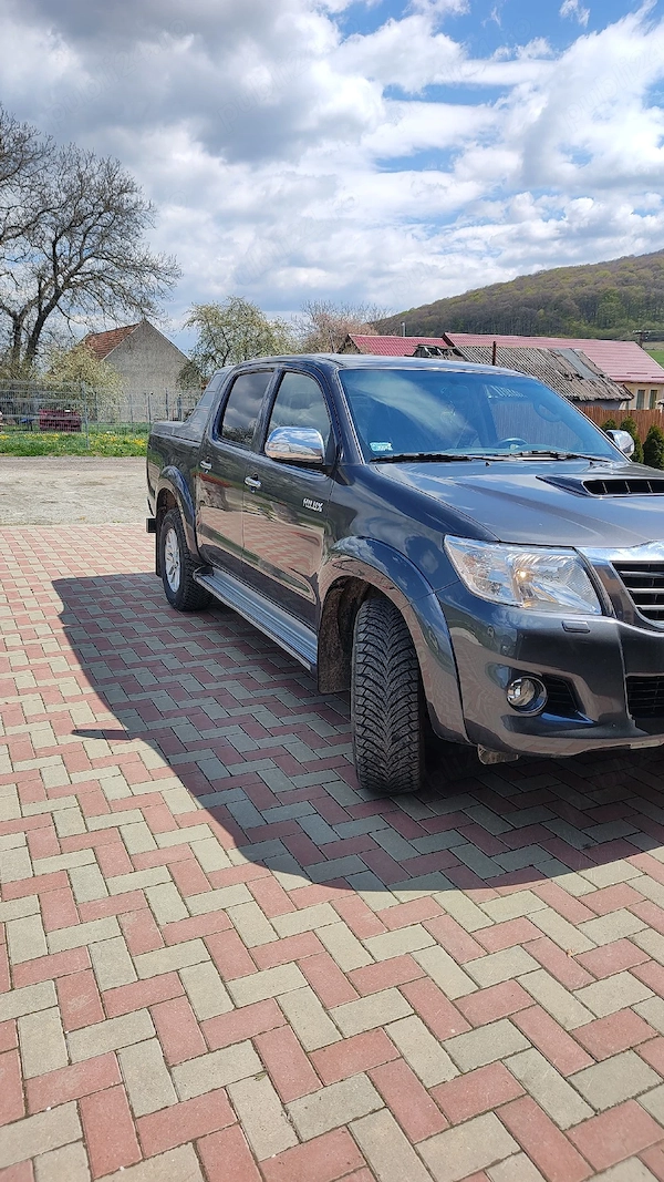 TOYOTA Hilux 2012 — imagine 4