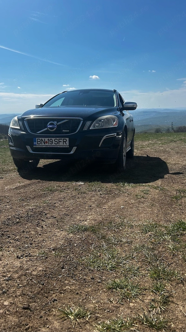 VOLVO XC60 2011 — imagine 3