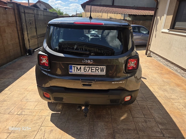 JEEP Renegade 2018 — imagine 26