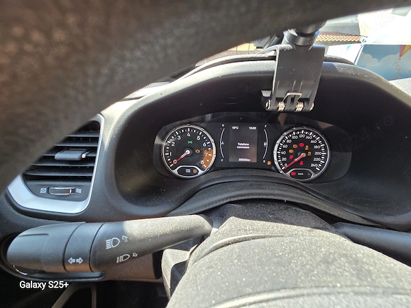 JEEP Renegade 2018 — imagine 24