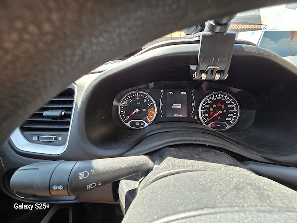 JEEP Renegade 2018 — imagine 28