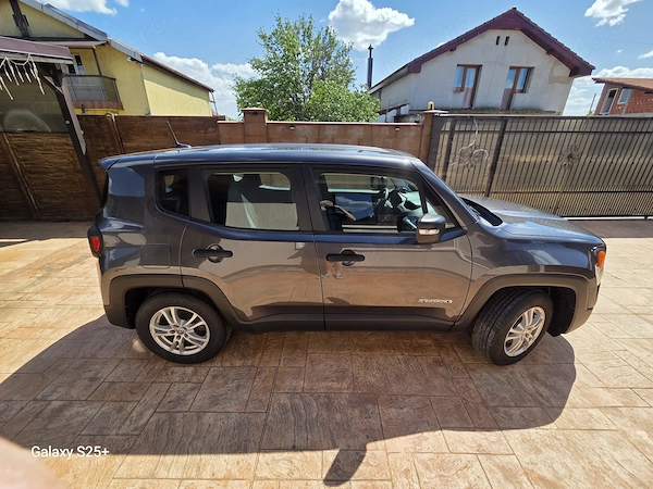 JEEP Renegade 2018 — imagine 29