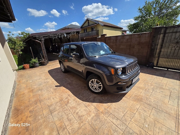 JEEP Renegade 2018 — imagine 25