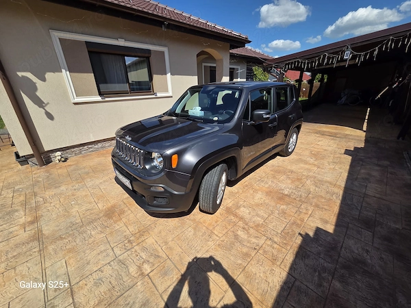 JEEP Renegade 2018 — imagine 31