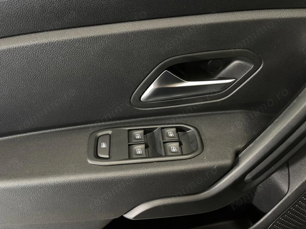 DACIA Duster 2022 — imagine 14