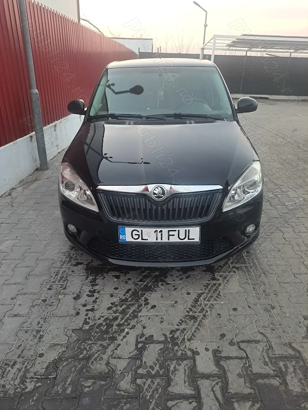 SKODA Fabia 2015 — imagine 3