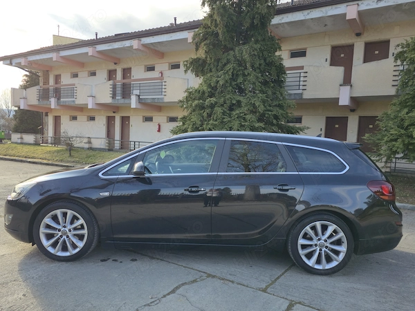 OPEL Astra 2012 — imagine 3