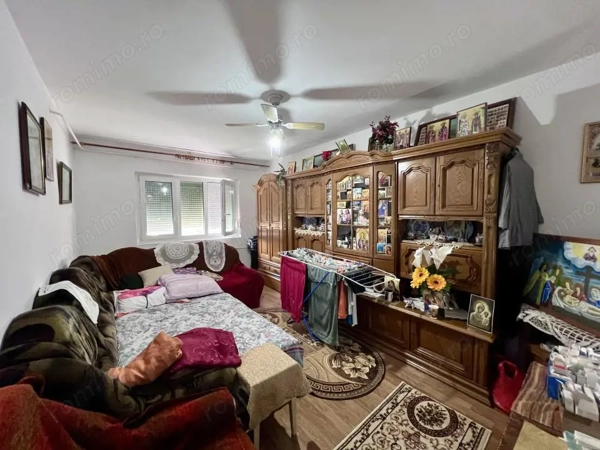 Apartament 2 camere, decomandat, 43 mp utili - Torontalului — fotografia 1