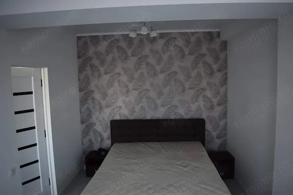 De vanzare apartament cu o camera in zona Lunei — fotografia 3