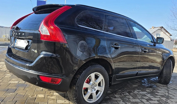 VOLVO XC60 2011 — imagine 4