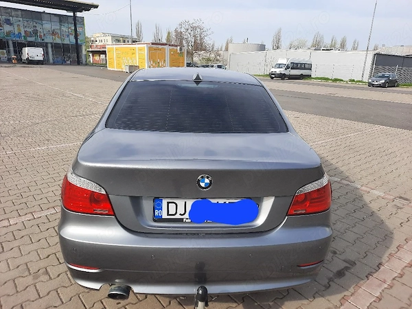 BMW 5 Series 2009 — imagine 9