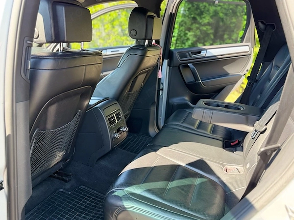VOLKSWAGEN Touareg 2013 — imagine 3