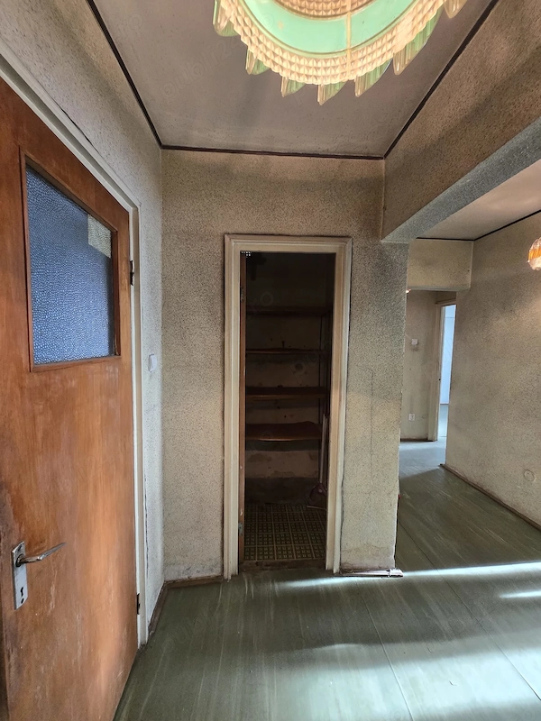 Vand apartament 3 camere decomandat langa Metrou Brancusi — fotografia 1