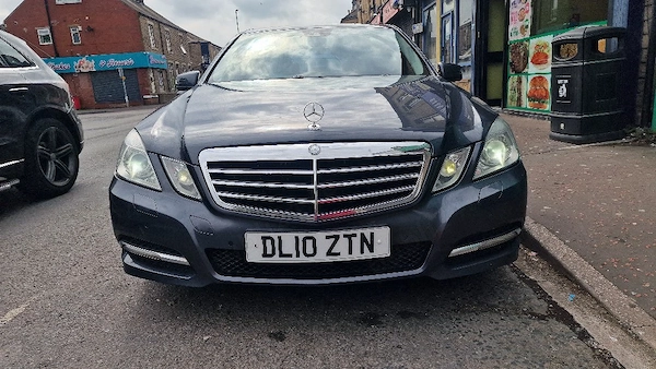 MERCEDES-BENZ E-Class 2010 — imagine 3
