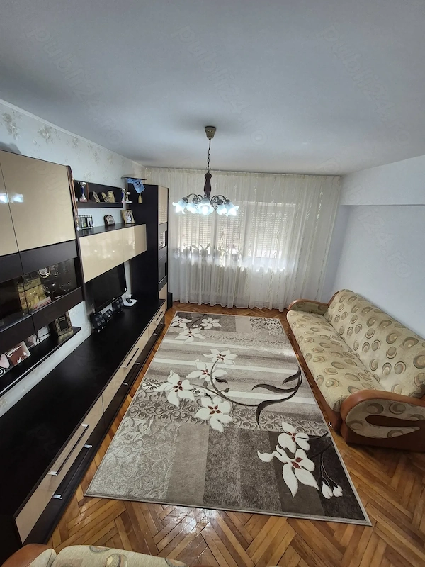 Apartament de vânzare — fotografia 1