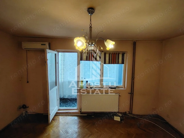 Apartament cu 2 camere de vanzare, boxa, Zona Cetatii, Timisoara — fotografia 2