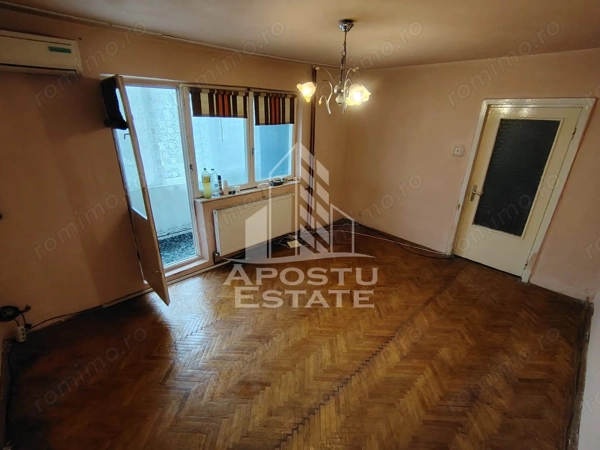 Apartament cu 2 camere de vanzare, boxa, Zona Cetatii, Timisoara — fotografia 3