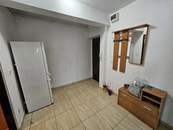 2 Camere, 1 bucatarie, Finisat, Mobilat cu CF, terasa inchisa de 10 mp — fotografia 1