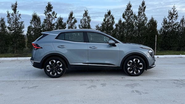 KIA Sportage 2022 — imagine 3