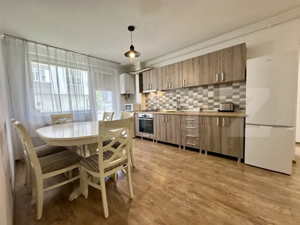 Apartament 3 camere, 70 mp total, acces pietonal Vivo — fotografia 3