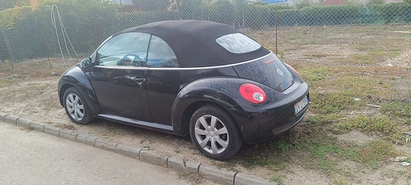 VOLKSWAGEN New Beetle 2005 — imagine 3