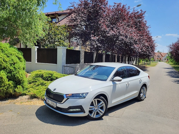Skoda Octavia 2022 Diesel 2.0 TDI Limuzina Full LED R18 ACC LKA unic proprietar