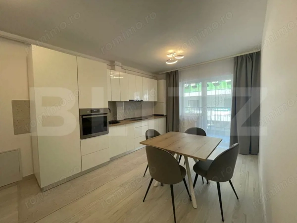 Apartament nou, 2 camere, 55 mp, balcon generos, parcare, zona Terra — fotografia 3
