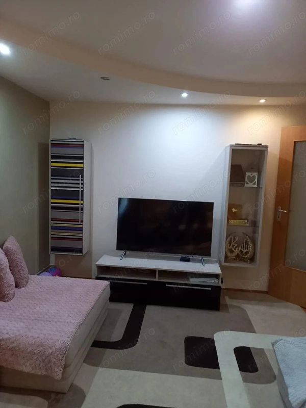 Apartament 3 Camere, Zona Aradului, Mobilat si Utilat Complet, 2 Bai, 3 Balcoane — fotografia 3