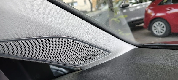 VOLKSWAGEN Golf 2016 — imagine 2
