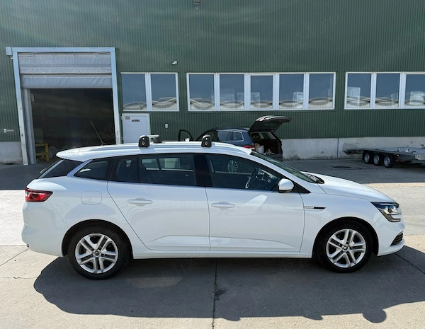 RENAULT Megane 2020 — imagine 5