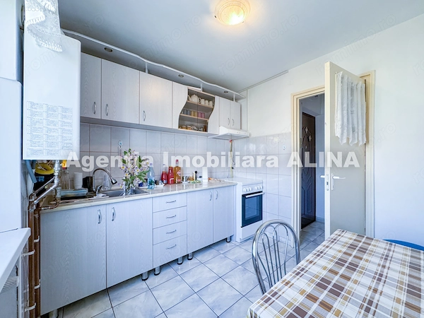 Ap.2 camere in Mun. Deva, Jud. HD, zona Piata centrala, Aleea Muncii, 40 mp, etaj 4 — fotografia 1