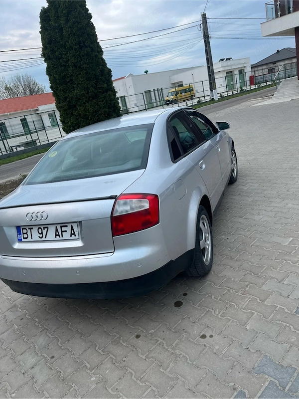 AUDI A4 2002 — imagine 5