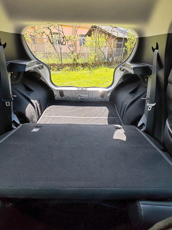 DACIA Spring 2023 — imagine 5