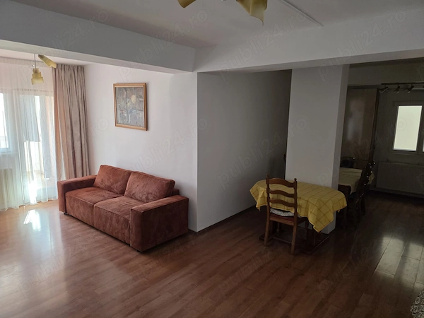 Închiriez Apartament — fotografia 1