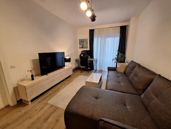 Apartament 2 camere de vânzare finisat premium mobilat și utilat Fabrici 105 — fotografia 3