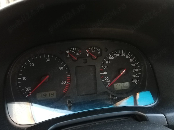 VOLKSWAGEN Golf 2000 — imagine 10