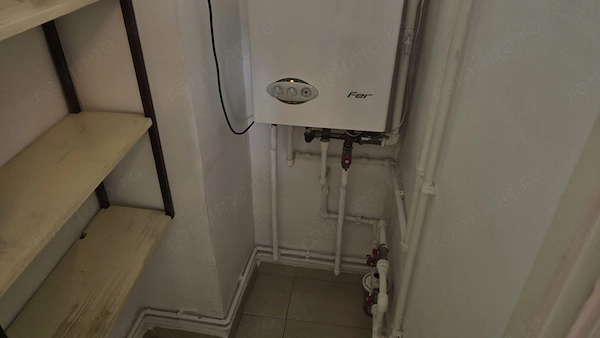 Vand apartament cu 3 camere decomandat, zona Dorobanti, suprafata utila 74 mp + 2 balcoane, 2 bai — fotografia 3