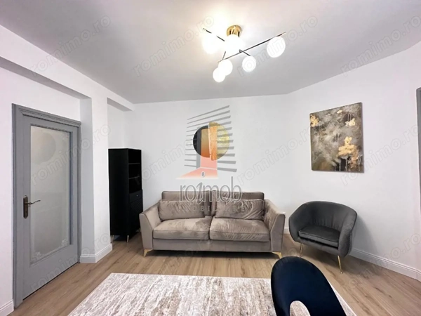 Apartament 2 camere, etajul 3 4, fara lift, zona Romana — fotografia 3